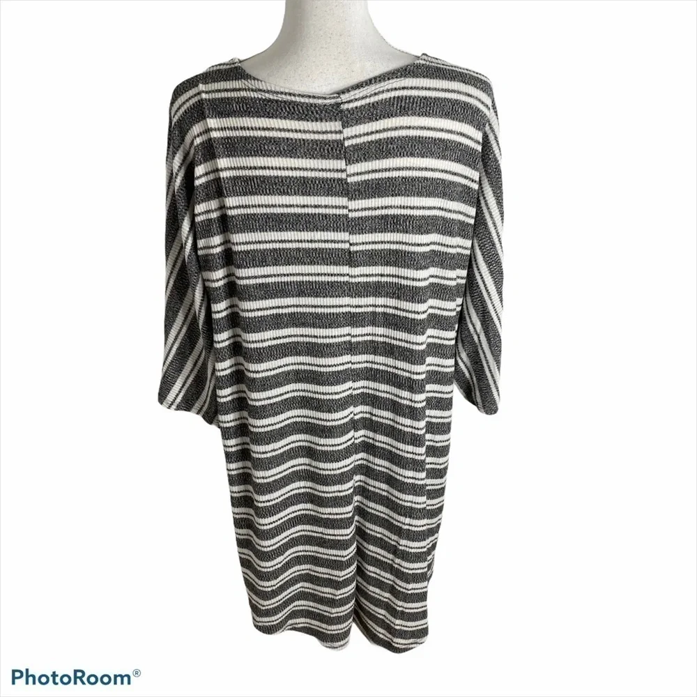 Lularoe Gray White Striped Cardigan Small